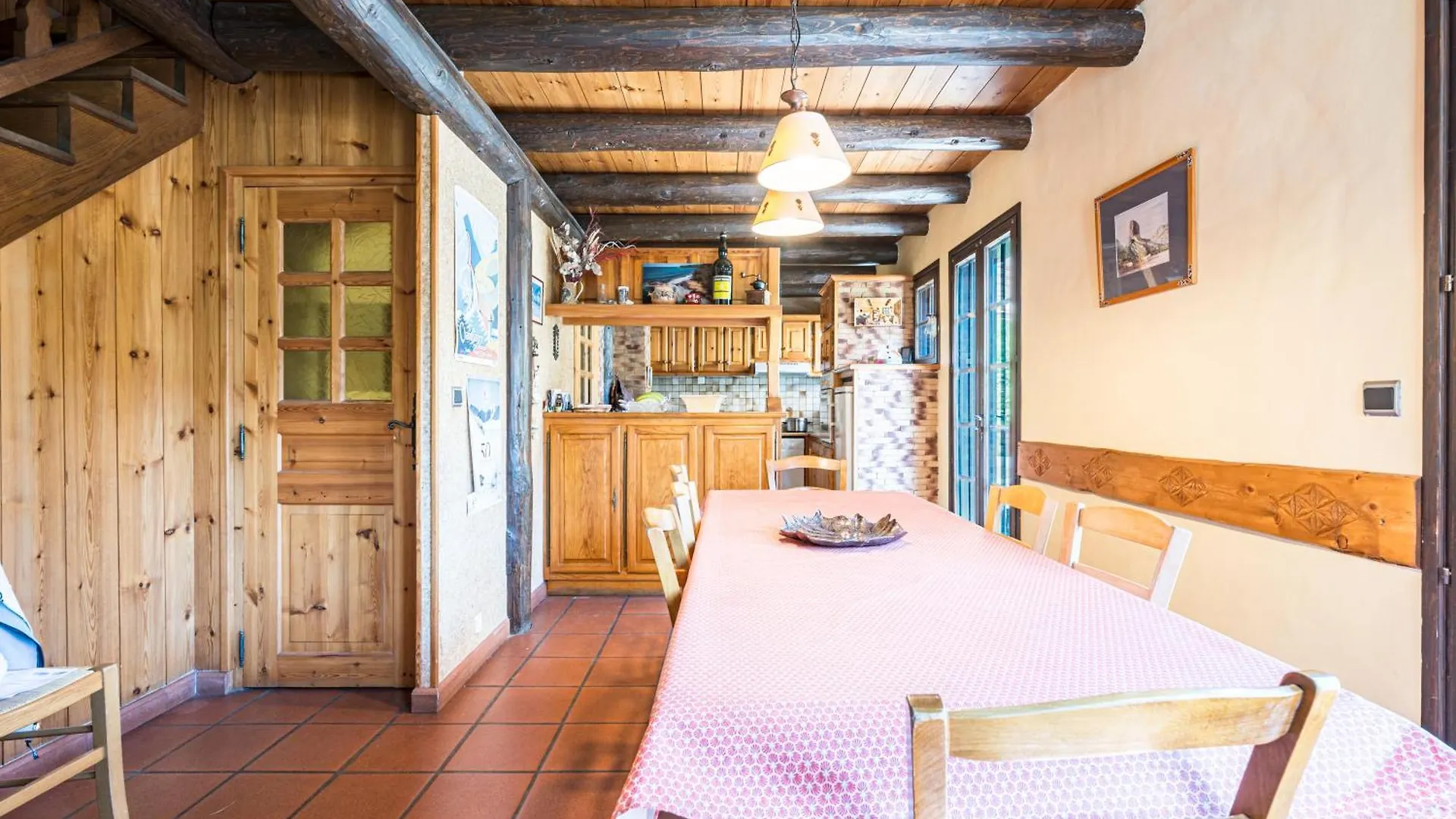 Chalet Le Tougne 拉普拉涅