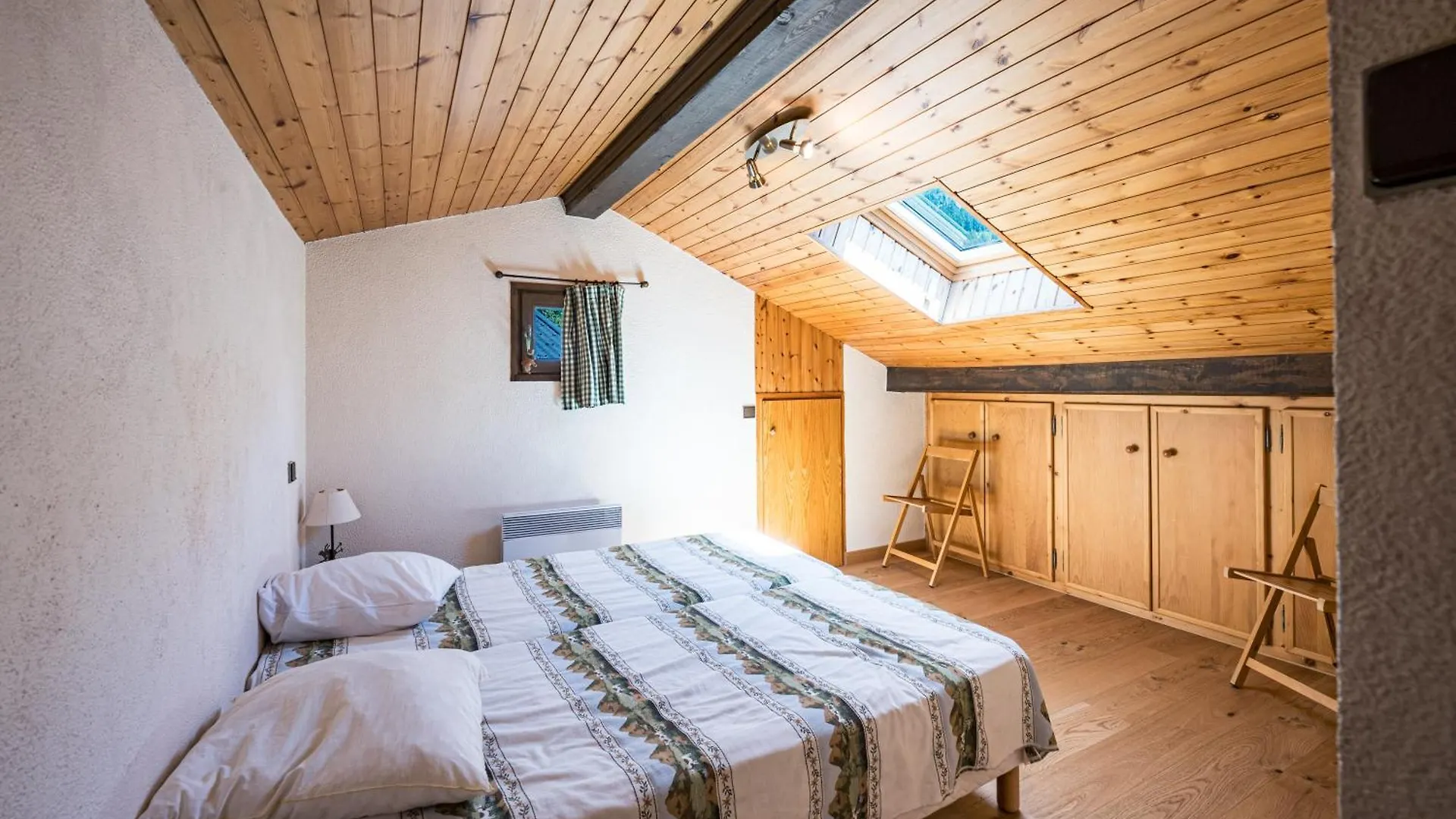 Chalet Le Tougne 拉普拉涅